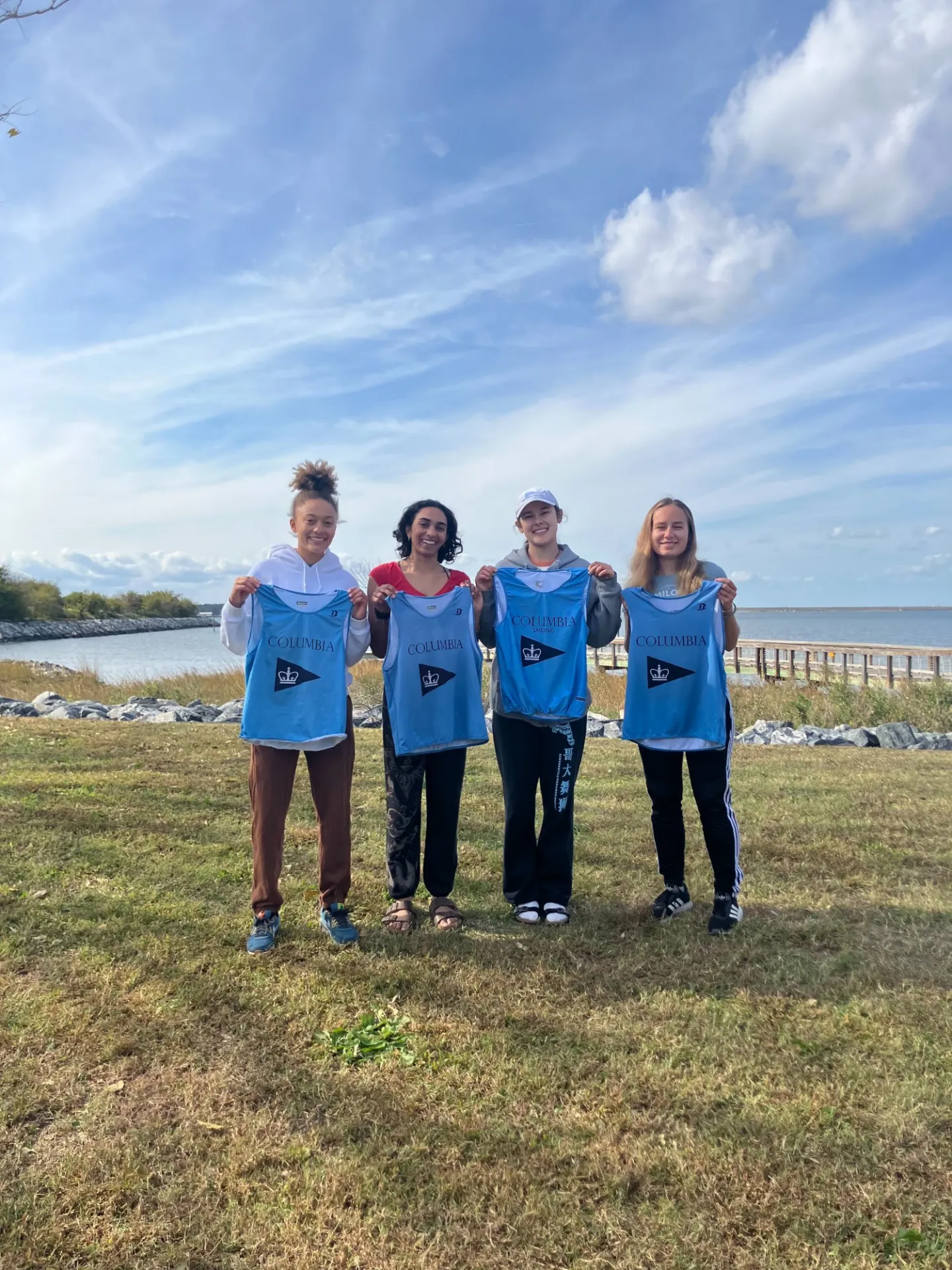 team photo columbia sailing at MAISA Women's Fall Dinghy 2024