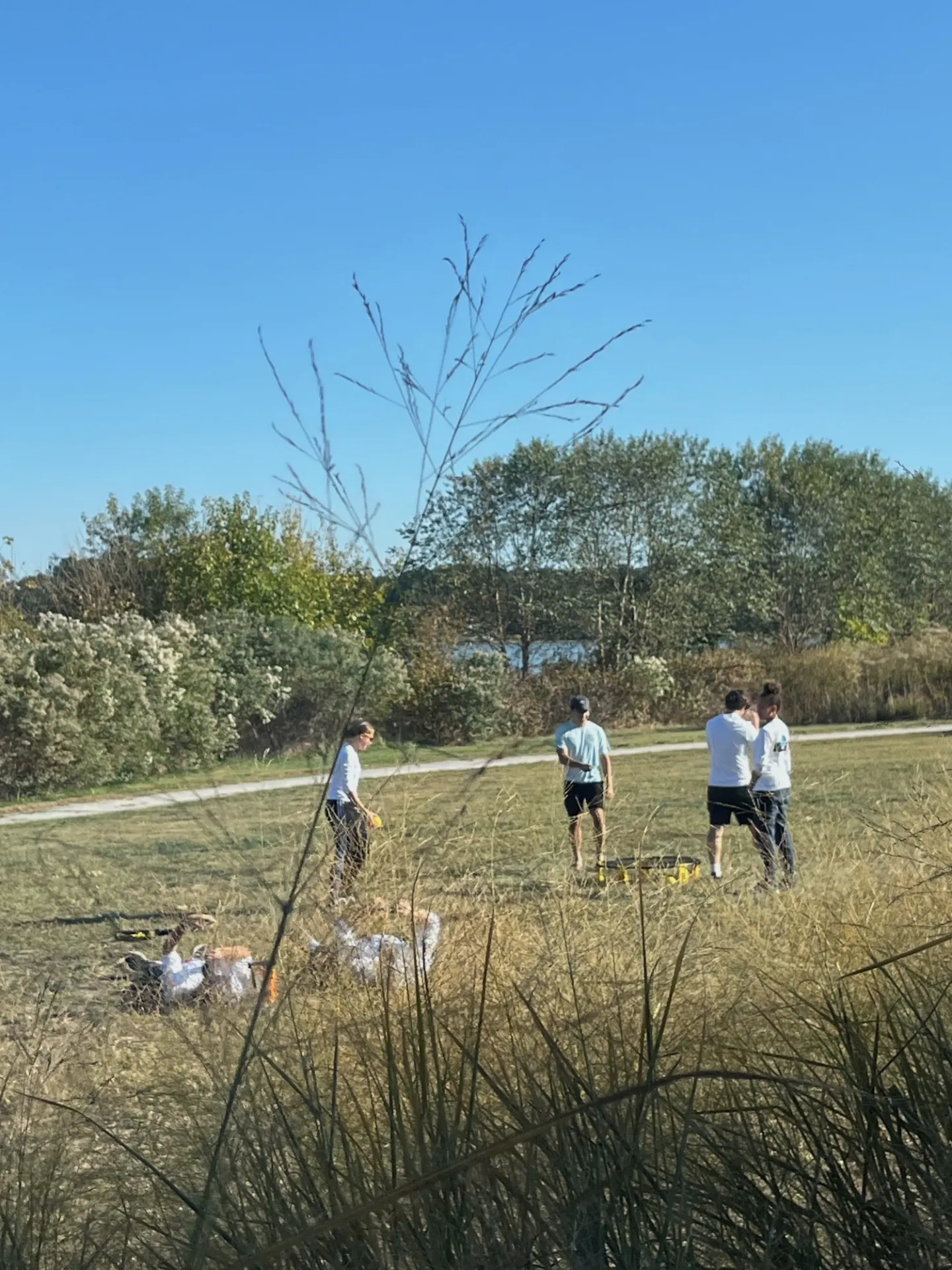 Columbia Sailing playing spikeball at the Luce